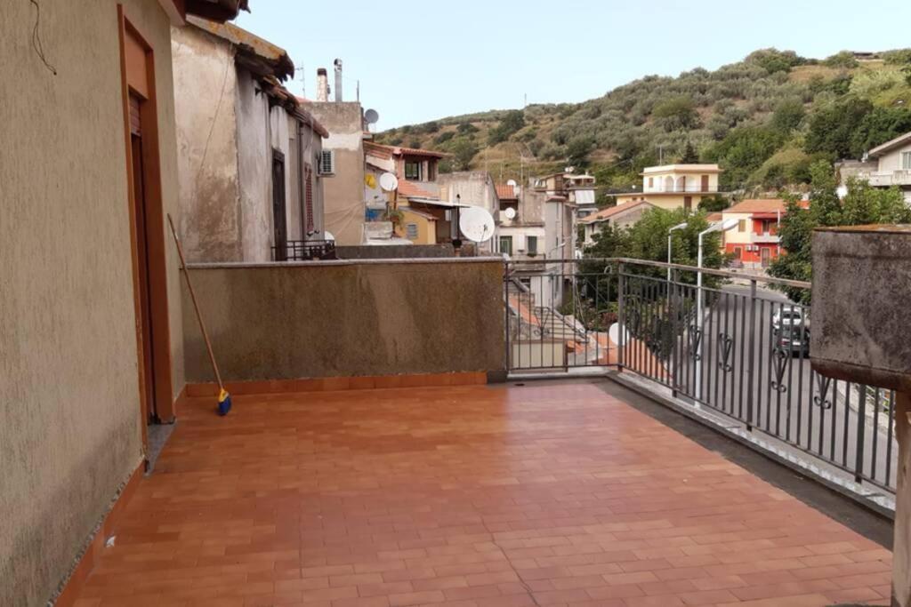 Lontano Dal Caos A Due Passi Dal Mare Villa Condro ภายนอก รูปภาพ