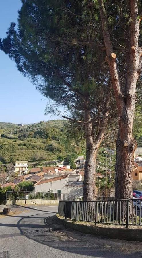 Lontano Dal Caos A Due Passi Dal Mare Villa Condro ภายนอก รูปภาพ