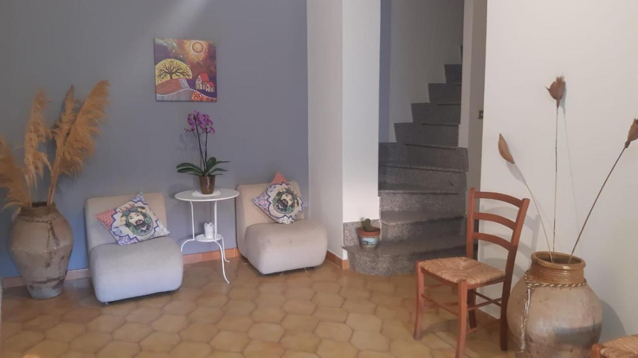 Lontano Dal Caos A Due Passi Dal Mare Villa Condro ภายนอก รูปภาพ
