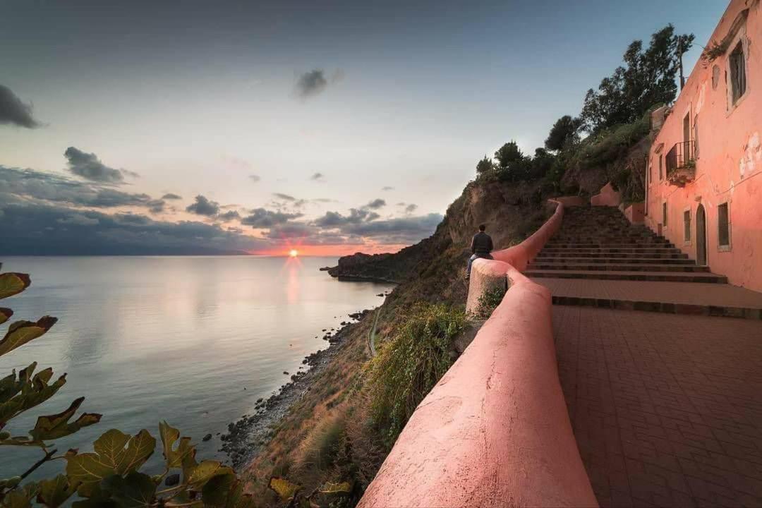 Lontano Dal Caos A Due Passi Dal Mare Villa Condro ภายนอก รูปภาพ